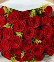ramo-de-rosas-rojas-detalle